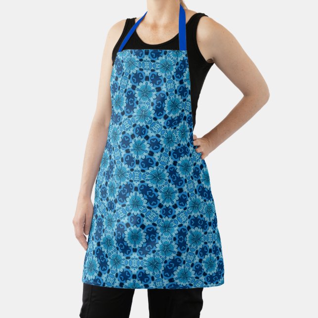 Indigo Blue Floral Chinese Tile Pattern Apron (Insitu)