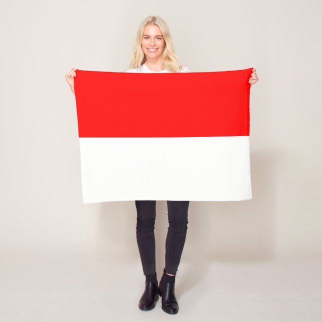 Indonesia Flag Fleece Blanket (In Situ)