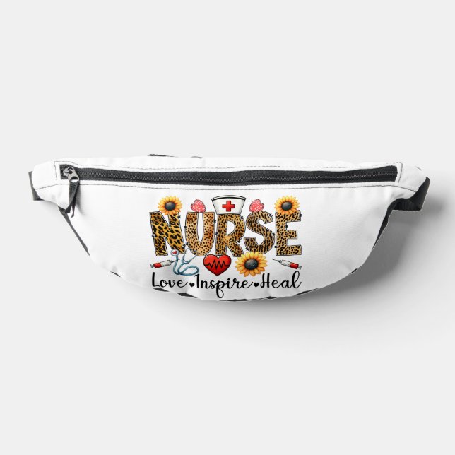 Infirmière (Poser)
