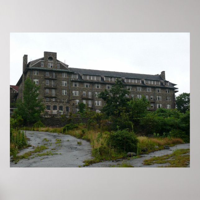 Inn at Buck Hill Falls Poster (Front)