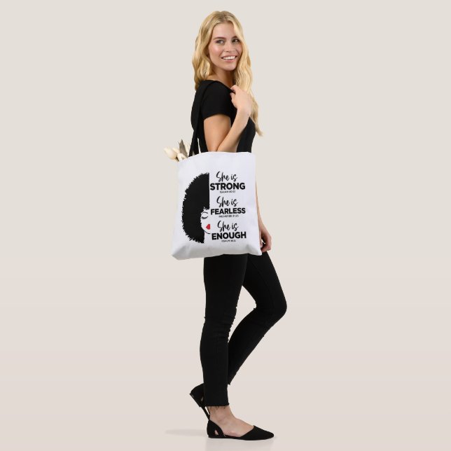 Inspirationnelle, Elle Est Un Sac fourre-tout Tout (Sur le modèle)