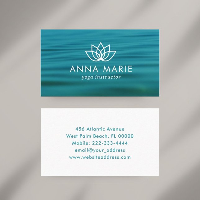 Instructeur de yoga Carte de visite des vagues de  (Créateur téléchargé)