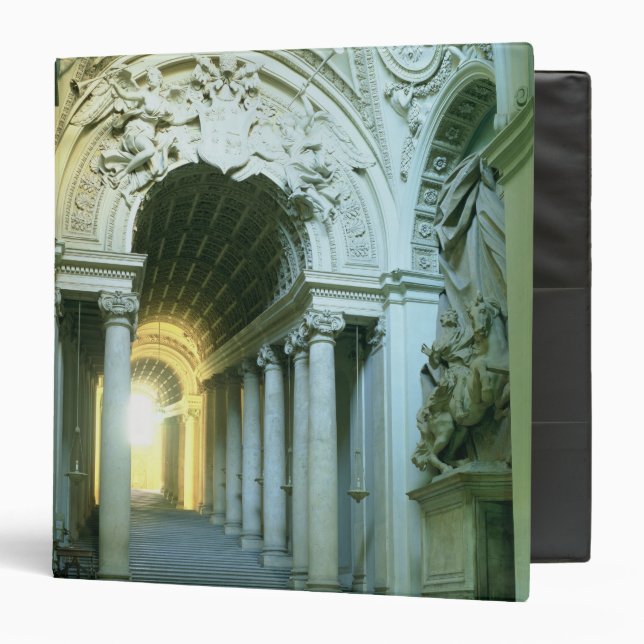 Interior with view of the staircase binder (Front/Inside)