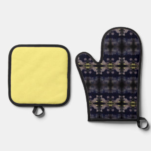 Intertwining Rose Petals Oven Mitt & Pot Holder Set