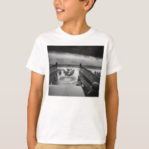 Into The Jaws Of Death LCVP World War II Omaha T-Shirt