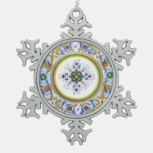 Intricate Deruta Motif Floral Swirl Patterns