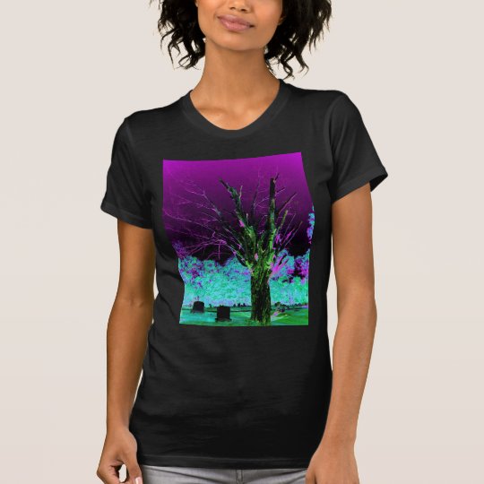 INTRIGUE 3 T-Shirt