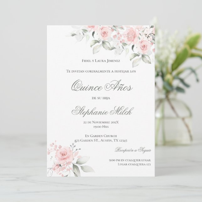 Invitación Spanish Quinceanera pink floral invite (Standing Front)
