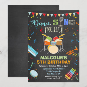 Invitation à la craie d'anniversaire de musique po