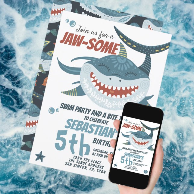 Invitation Amusant Happy Shark Personnalisé fête d'anniversai (Jawsome Shark Birthday Party invitation from Ricaso. Available as printed or digital download. )