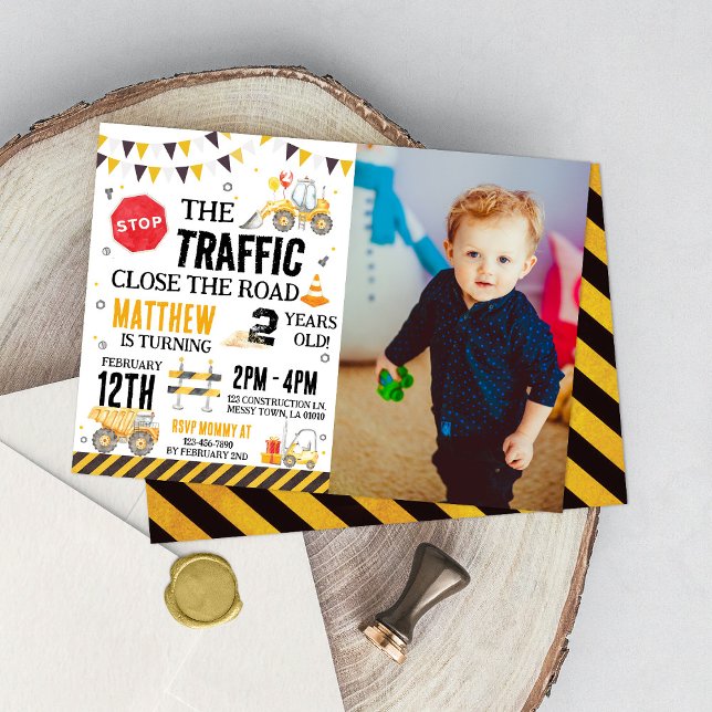 Invitation Anniversaire de construction Truck Part (Créateur téléchargé)
