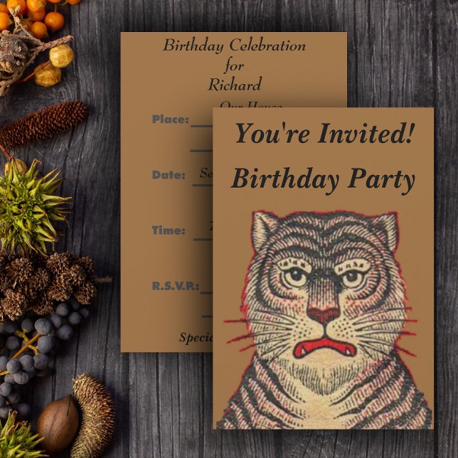 Invitation Anniversaire du tigre d'Asie vintage (Head of Asian striped tiger fierce face on brown Birthday party invitations.)