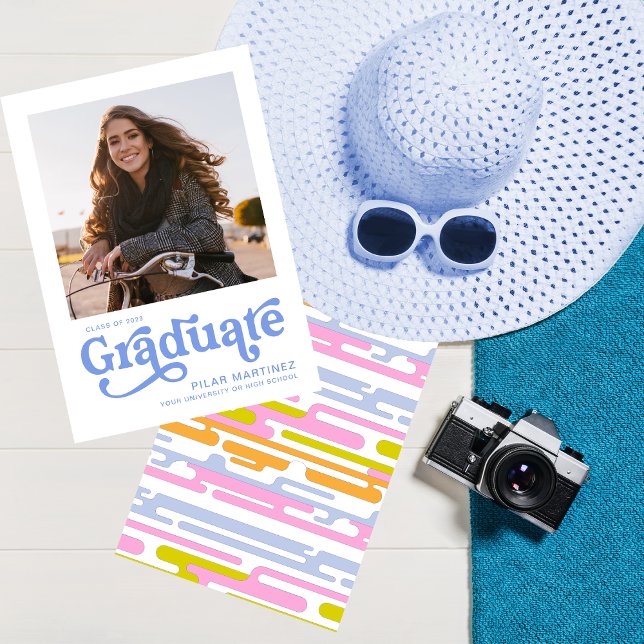 Invitation Annonce de photo de diplômé 2023 Typographie bleue (Créateur téléchargé)