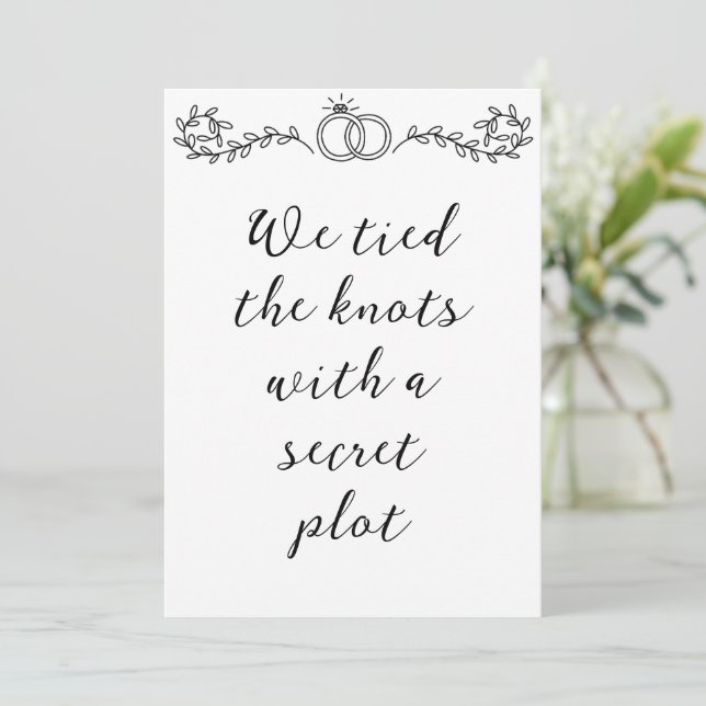 Invitation annonces de fuite de jeunes mariés modernes (Debout devant)