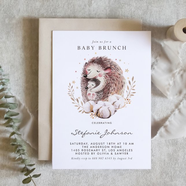 Invitation Aquarelle Mommy et bébé Hérisson Bébé Brunch (Woodland theme baby brunch invitation featuring watercolor mommy and baby hedgehog illustration. )