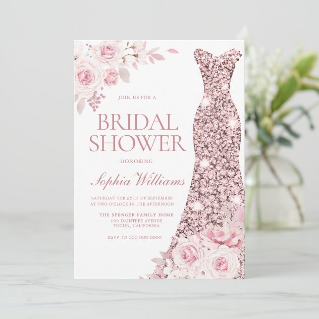 Invitation Aquarelle rose pâle Fleurs Robe Fête des mariées (Debout devant)