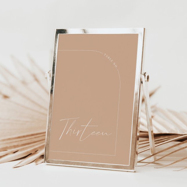 Invitation Arche Tan Boho moderne Tableau Treize Numéro de ta (Modern Boho Tan Arch Table Thirteen Table Number)