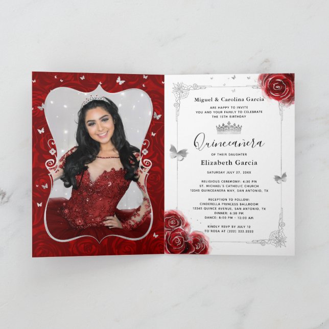 Invitation Argent floral et Quinceañera rouge photo pliée (Intérieur)