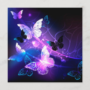 Invitation Arrière - plan aux papillons de nuit
