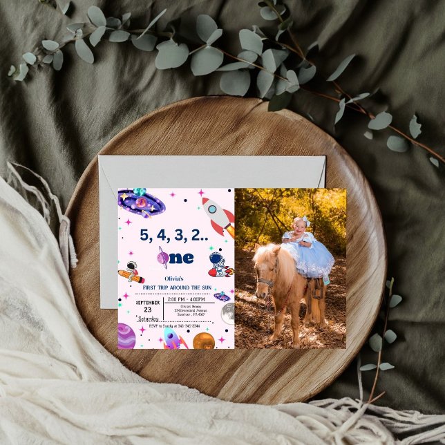 Invitation Astronaut Space premier voyage autour de l'anniver (Créateur téléchargé)