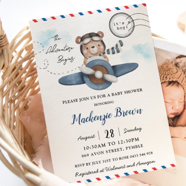 Invitation Aventure d'avion de l'ours mignon commence Fête po (cute bear riding a blue plane postcard style invitation adventure begins baby shower invitation )