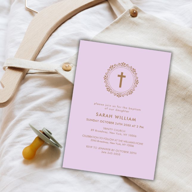 Invitation Baptême de couronnes violettes élégantes de Croix  (Purple Elegant Classic Cross Wreath Baptism Invitation)
