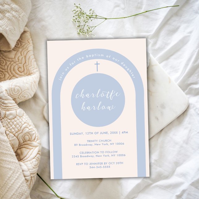 Invitation Baptême de croix de l'arc du Boho bleu neutre entr (Blue Gender Neutral Boho Arch Cross Baptism Invitation)