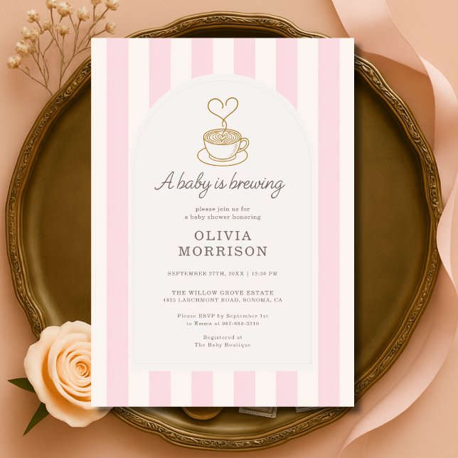 Invitation Bébé fille prépare du café Fête prénatale rose (Créateur téléchargé)