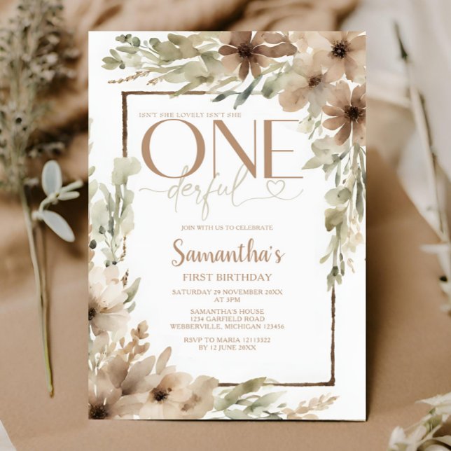 Invitation Beige Rustic Floral n'est pas elle magnifique anni (Créateur téléchargé)