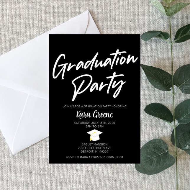 Invitation Black and White Minimal Graduation Party (Créateur téléchargé)