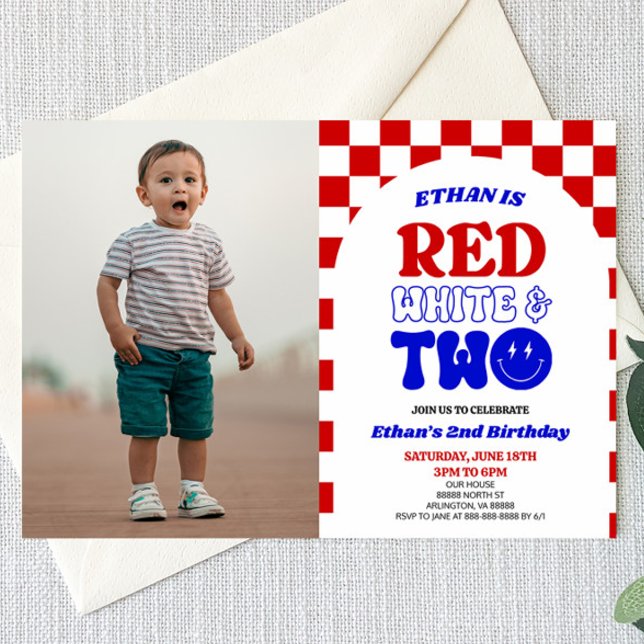 Invitation Blanc rouge et deux 4 juillet fête du 2e anniversa (Créateur téléchargé)