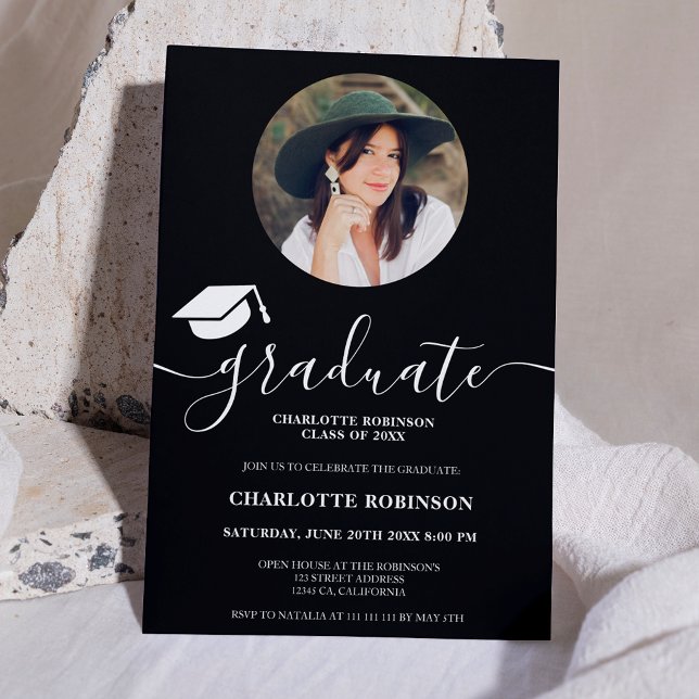 Invitation Blancs noir script photo graduation (White black graduate script photo graduation invitation)