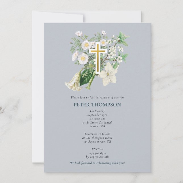 Invitation Bleu Dusty Blanc Floral Croix religieuse Baptême (Devant)