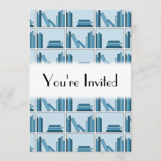 Invitation Blue Books sur Shelf.