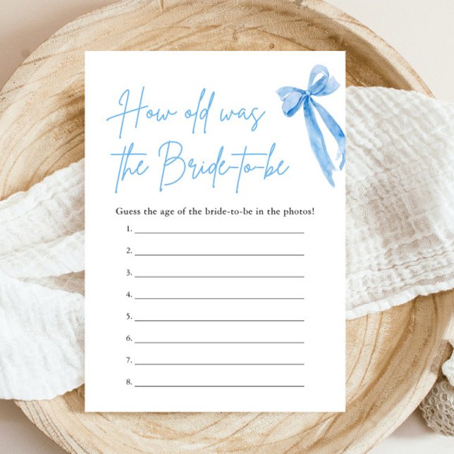 Invitation Blue Bow Quel âge a été la mariée Fête des mariées (Modern Watercolor Blue Bow How Old Was the Bride Bridal Shower Game)