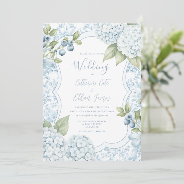 Invitation Blue Floral Elegant Blue Hydrangea Wedding  (Debout devant)