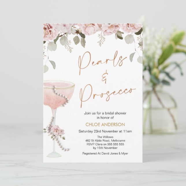 Invitation Blush Pearls Prosecco Blush Floral Fête des mariée (Debout devant)