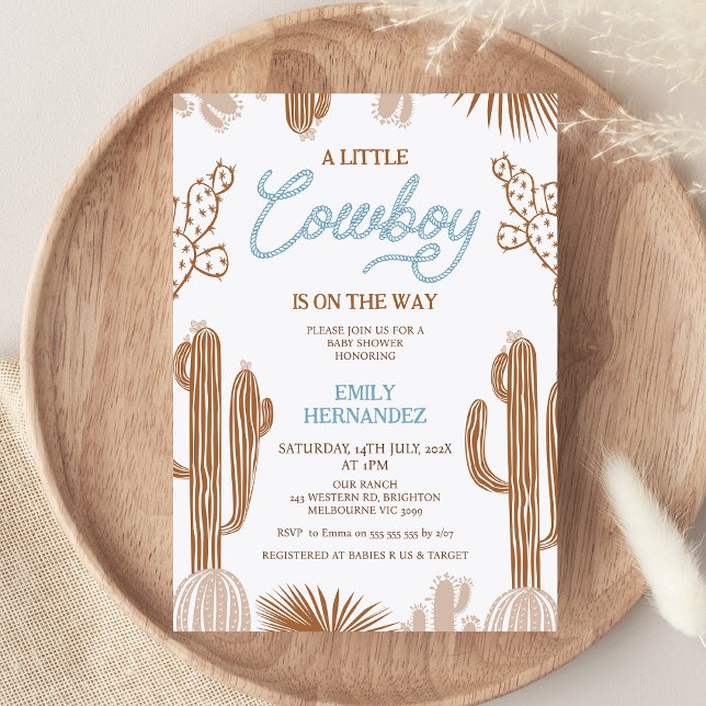 Invitation Brown Petit Cowboy Bleu Sur Le Chemin Baby shower (A Little Cowboy Is On The Way Baby Shower Invitation, Western Baby Shower Wild West Southern Country)