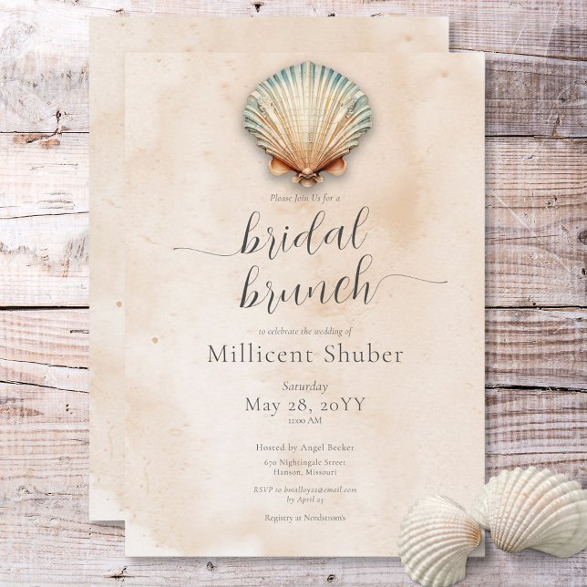 Invitation Brunch nuptial moderne de coquillage de sable (Modern Coastal Seashell Sand Bridal Brunch Invitation)