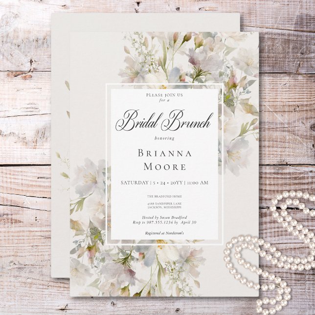 Invitation Brunch nuptial romantique blanc et rose floral (Romantic Muted White & Pink Floral Bridal Brunch Invitation)