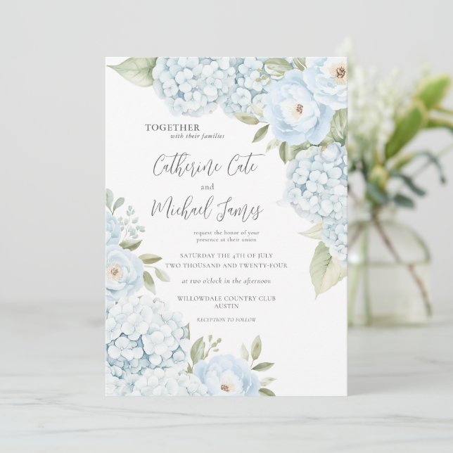 Invitation Budget Blue Hydrangea Elegant Floral Wedding  (Debout devant)