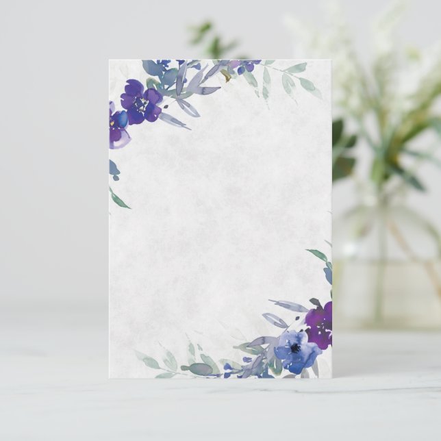 Invitation Budget simple Mariage floral violet et bleu  (Debout devant)