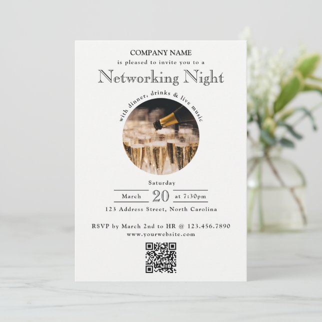 Invitation Business Networking Dinner Event Photo QR Code (Debout devant)