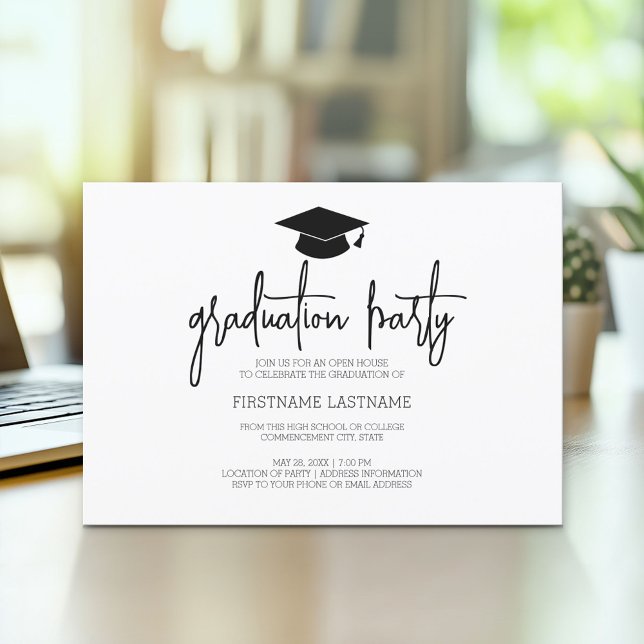 Invitation Calligraphie moderne Graduation minimale Noir (Modern Graduation Announcement and Party Invitation)
