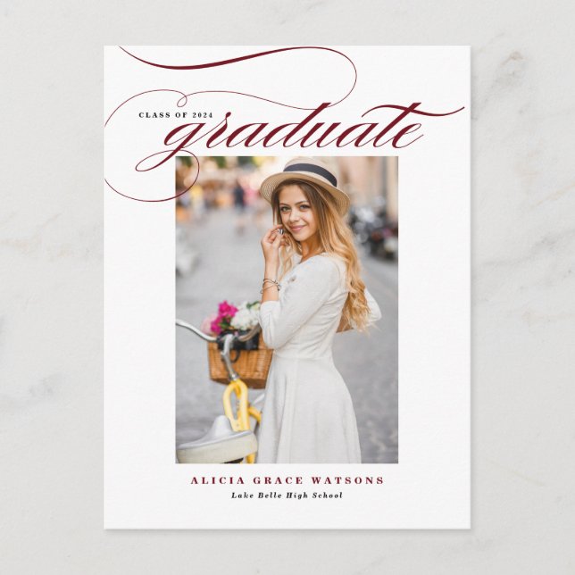 Invitation Carte Postale Bourgogne Élégante Calligraphie Photo Graduation (Devant)