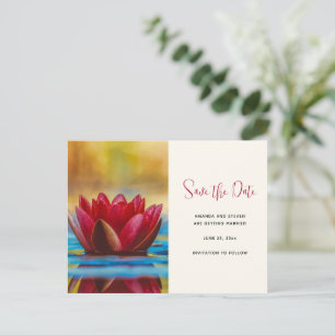 Invitation Carte Postale Photo d'une fleur de Lotus dans un étang Enregistr