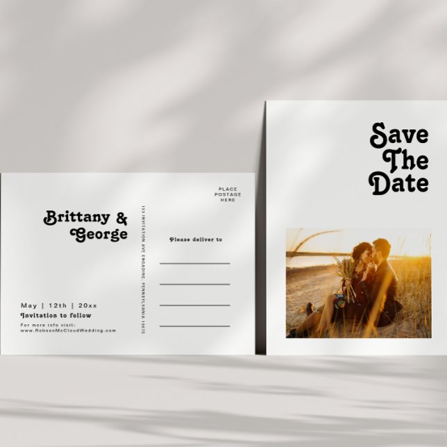 Invitation Carte Postale Photo Moderne Retro Lettrer Enregistrer La Date In (Créateur téléchargé)