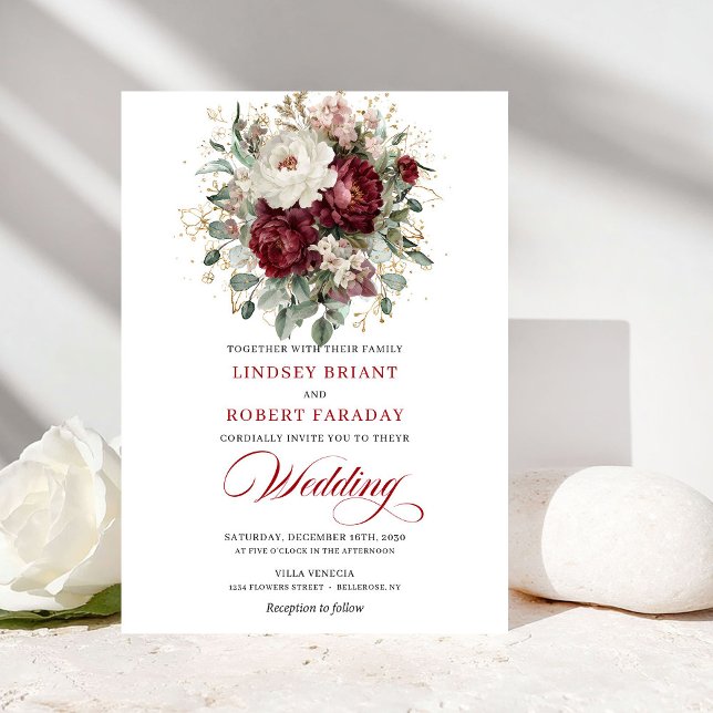 Invitation Carton d'invitation de mariage botanique blanc de  (Classic Burgundy White Botanical Wedding Invite)