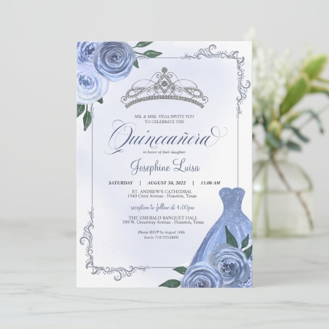 Invitation Célébration de la Quinceañera en argent bleu et bl (Debout devant)