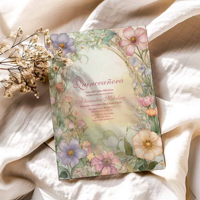 Invitation Célébration de Quinceanera Florale Rose (Créateur téléchargé)